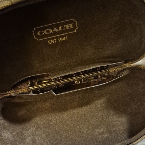 Coach Brown Sunglasses Case Damaged - Picture 4 of 9